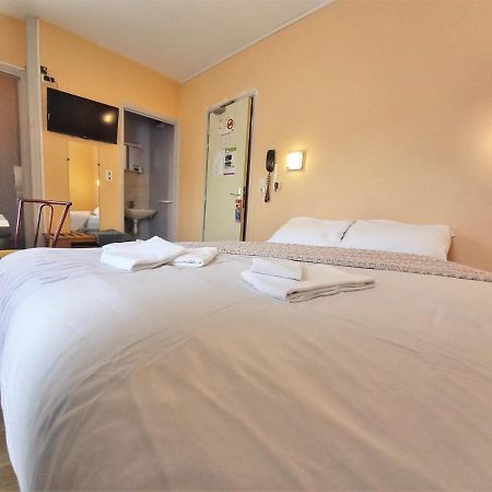 Le Terminus Fasthotel Soissons Centre ภายนอก รูปภาพ