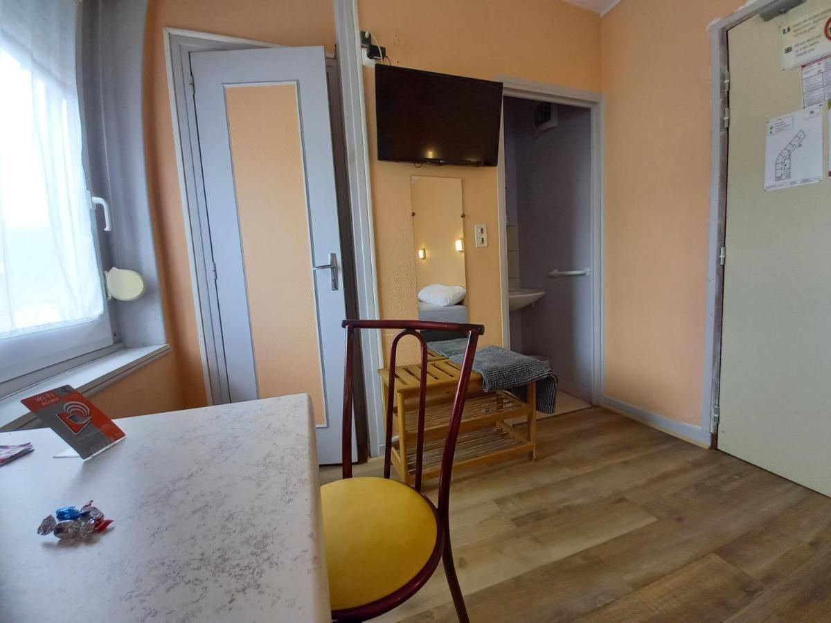 Le Terminus Fasthotel Soissons Centre ภายนอก รูปภาพ