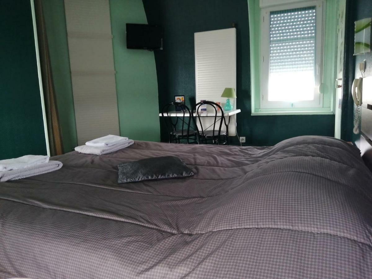 Le Terminus Fasthotel Soissons Centre ภายนอก รูปภาพ
